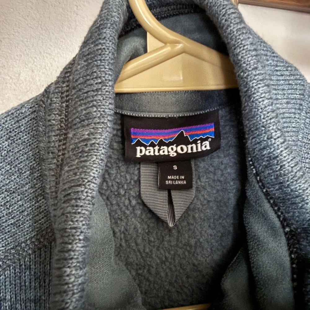 Patagonia Slate Blue Zip-Up Fleece Jacket